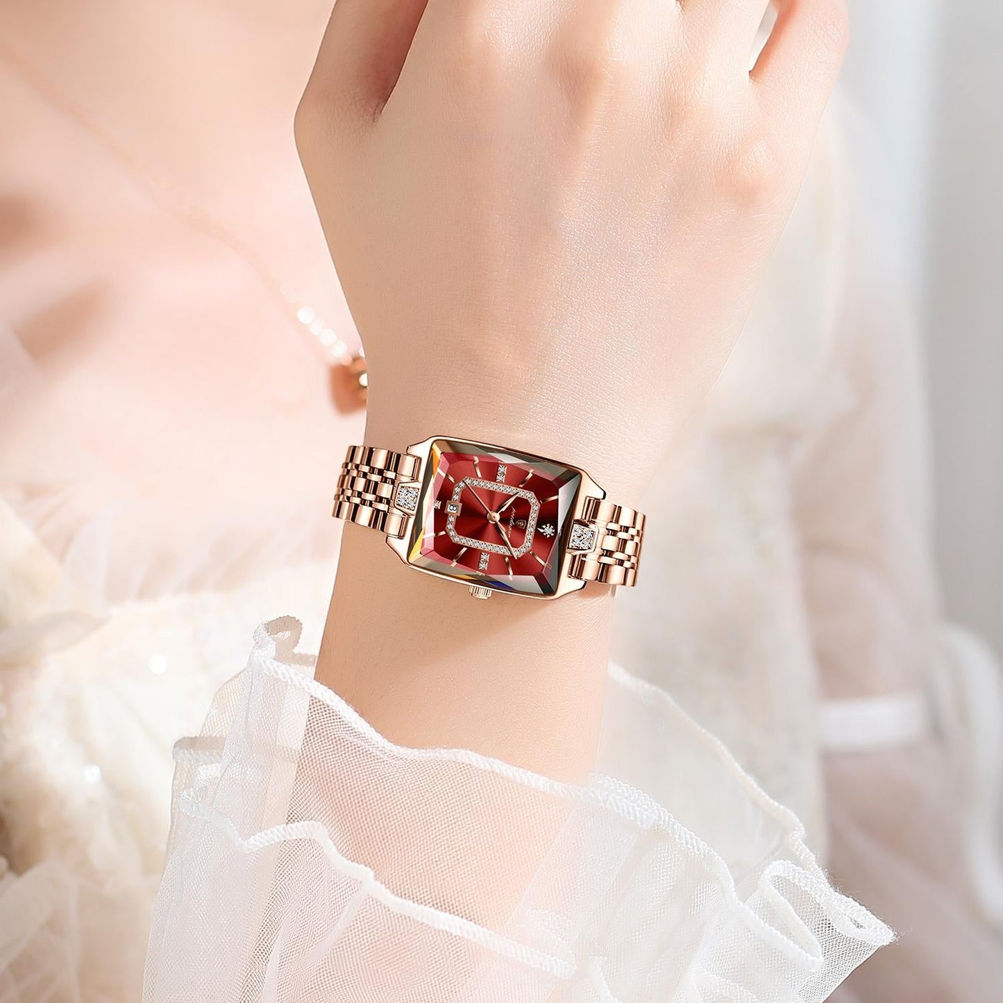 Poedagar Luxury Women Watch
